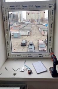 Заміна стулки пластикового вікна